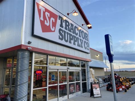 Cashier Job in Cumberland, MD at Tractor Supply