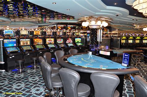 Casino crucero pequeño río.