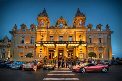 Casino de Mónaco que no puede jugar.