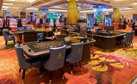 Casino không cho người Việt đánh bài: Cánh cửa hẹp cho giấc mơ đổi đời