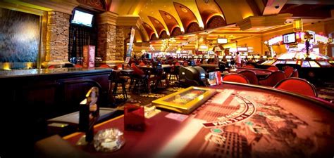 Casino si centrum poker.