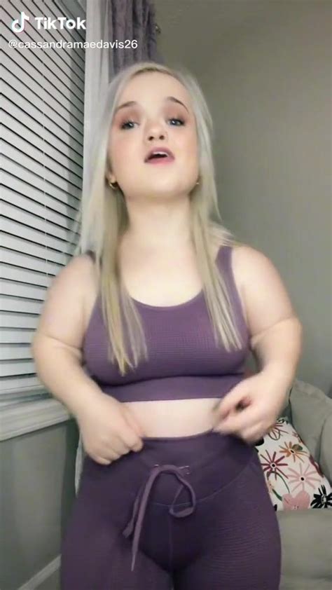Cassandra Mae Davis Onlyfans Porn