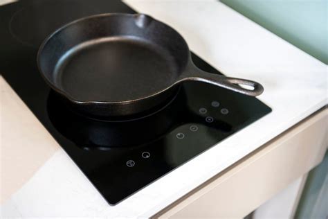 Cast Iron on Induction Stovetops - Uno Casa