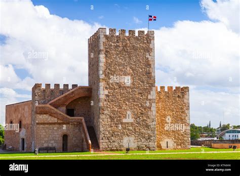 Castillo Oliver  Santo Domingo