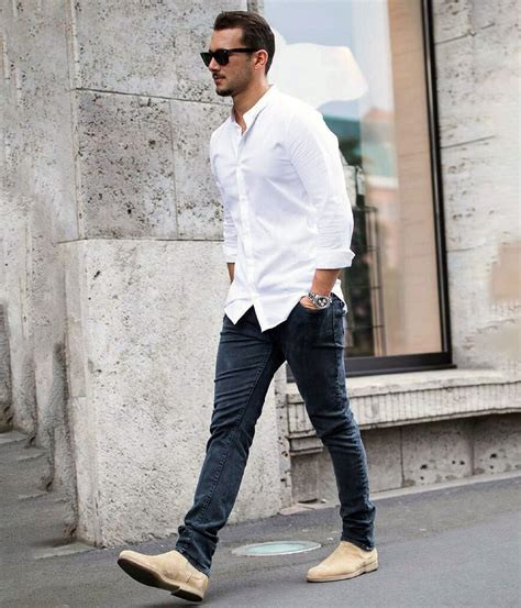 Casual dress code for men. Chinos, wool trousers, and dress pants comprise the vast majority of smart casual outfits. While denim is a no-go for business casual attire, dark denim is perfectly acceptable in the smart casual dress code. If going the jeans route, avoid any sort of distressing or ornamentation. A small cuff with selvedge denim is perfectly fine. 