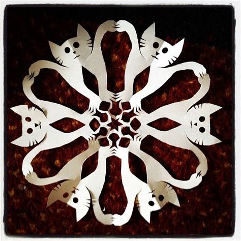 Cat and Snowflake Pattern by dero 1724401