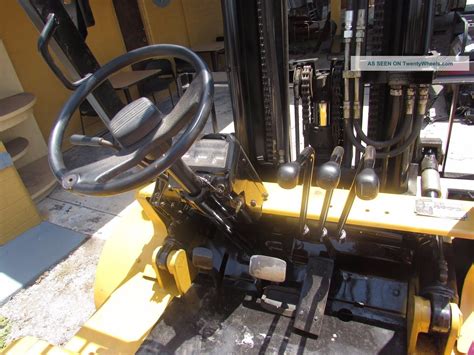 Cat dp40 forklift specs.  Use our comparison tool to find comparable machines...