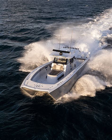 Catamaran fishing boat manufacturers.  Performance stats, layout options, features, and ...