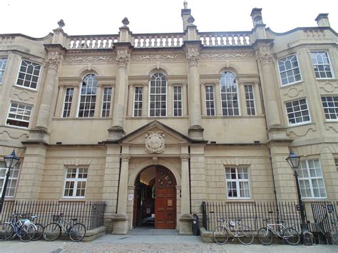 Category:Alumni of Hertford College, Oxford - Wikipedia