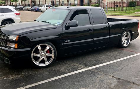 Cateye silverado lowered. De-Arched Leaf Springs. Another alternative for lowering a leaf spring rear suspension is to replace the stock springs with lowered, or de-arched, leaf springs. As the name implies, these leaf ... 