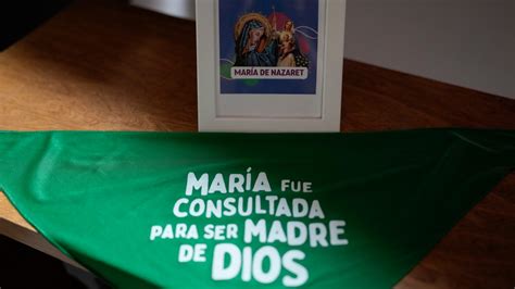 Catholic activists in Mexico help women reconcile their faith with abortion rights