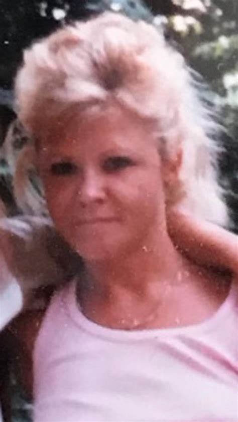 Cathy Hicks, 71, of Melvin, Kentucky, passed away on January 4, 2024, in West Harrison, Indiana. Cathy attended William Henry Harrison High School. She worked for the United States Postal Service.. 