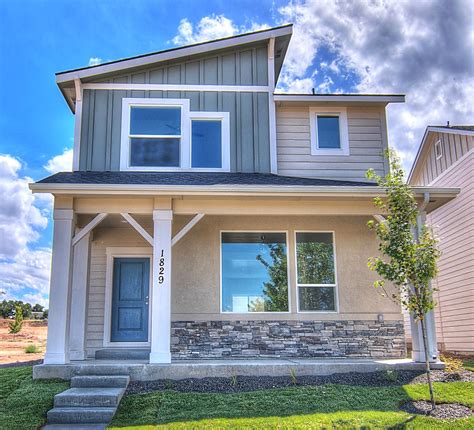 Nampa Rural Charm, Urban Amenities. Located 20 miles west of Boise, Nampa is the largest city in Canyon County and the third largest city in Idaho. Nampa's central location offers easy access to Meridian, Boise, and Caldwell.. 