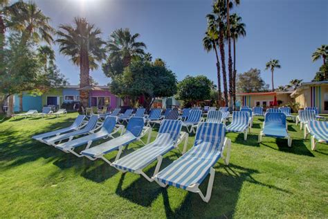 As a former Palm Springs resident (10 years), I spent many an awesome night at CCBC and I hope to return soon. Can't say enough about the vibe and the men. Friday and Saturday nights (bar closing) are best. Date of stay: February 2022. Room Tip: Poolside, great for people (men) watching..