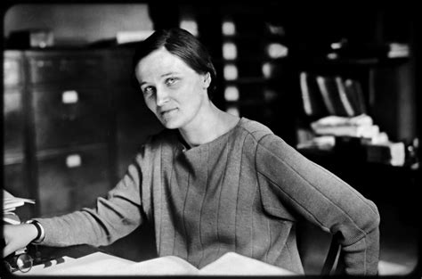 Cecilia payne gaposchkin. Cecilia Payne-Gaposchkin - Cecilia Helena Payne-Gaposchkin (née Payne; (1900-05-10)May 10, 1900 – (1979-12-07)December 7, 1979) was a British-born American astronomer and astrophysicist who proposed in her 1925 doctora 