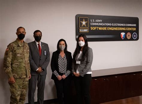 Cecom csm.  These sessions provide insight into The U.  Army Communications-Electronics Command ...