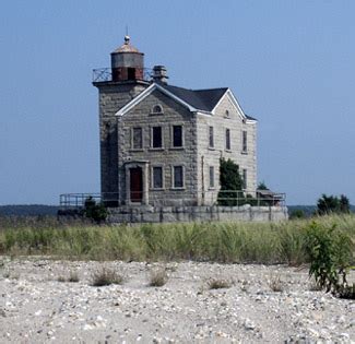 Cedar Island Lighthouse, New York at Lighthousefriends.com