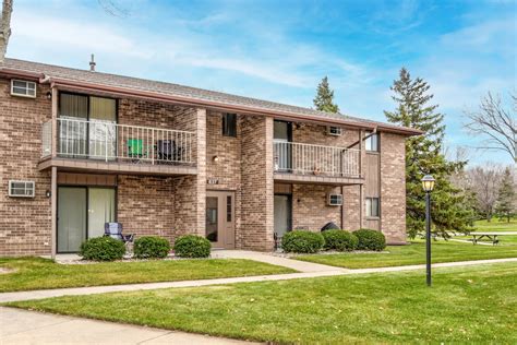 Cedar Lake Apartments - 830 Liebman Ct Green Bay, WI …