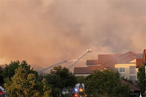 Cedar Park brush fire grows to 50 acres, apartment building destroyed