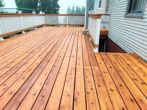 Cedar deck stain. Jul 14, 2021 · Removing the dirt, pollen and organics will allow the stain to adhere properly to the wood. At minimum, use an all-purpose deck cleaner with a mild detergent to scrub the surface. Pressure washing ... 
