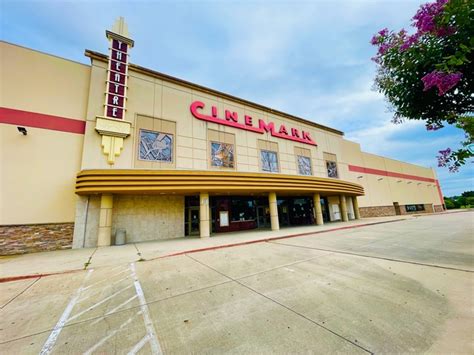 List of all the cinemas in Cedar Hill, TX sorted by distance. Map locations, phone numbers, movie listings and showtimes. ... Movie Tavern HulenMarcus 4920 South ... 