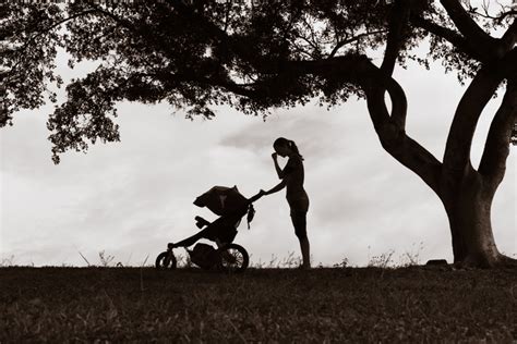 Cedars Sinai Launches Postpartum Depression Screening Program for New Mothers