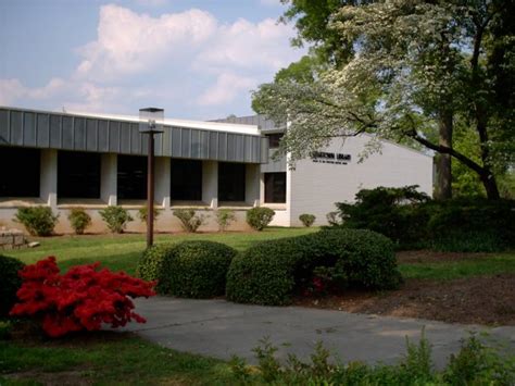 Cedartown Library