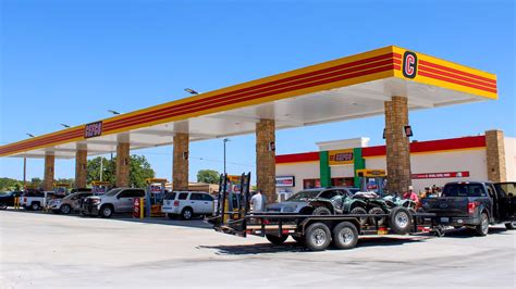 Cefco gas prices. CEFCO in Pensacola, FL. Carries Regular, Midgrade, Premium, Diesel. Has Propane, C-Store, Pay At Pump, Restaurant, Restrooms, Air Pump, ATM. Check current gas prices ... 