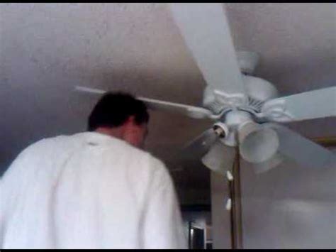 Ceiling fan haircut. One example of a battery-operated ceiling fan is the Coleman Cool Zephyr ceiling fan, powered by several D batteries. There are also 12-volt-battery-powered ceiling fans made in China by the Foshan Carro Electrical Company. 