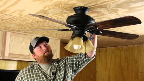 Ceiling fan repair. If suddenly your fan will not turn on, it may be a case of a tripped circuit breaker or loose connections in the fan canopy and the switch housing. To fix this issue, first, switch off the fan and check what exactly is causing the problem. If the circuit breaker has tripped, first move it to the “off” position and then push it to the “on ... 