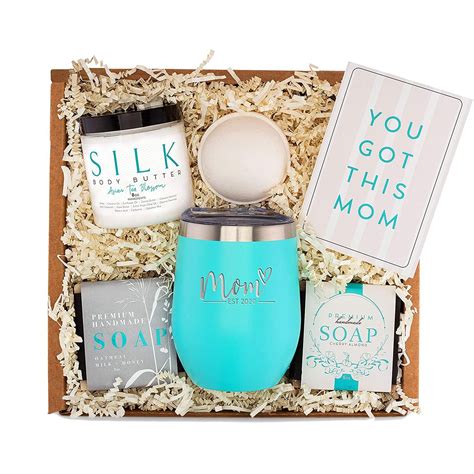 Celebrating All-Star Moms with Fabulous Gifts