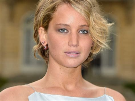 Celebrities with naked pictures. Jennifer Lawrence. The actress was among several sexy stars whose phones were hacked in recent months. Along with Lawrence, nude images of Ariana Grande, Kirsten Dunst, and Kate Upton blanketed the web. " This is a flagrant violation of privacy ," her camp told Us Weekly. Leaked nude pics of stars -- a dream come true for millions of fawning ... 