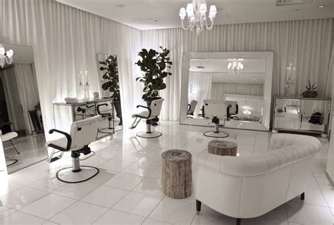 Celebrity Salon - Hair Salon Beverly Hills - Hair Salon Los Angeles