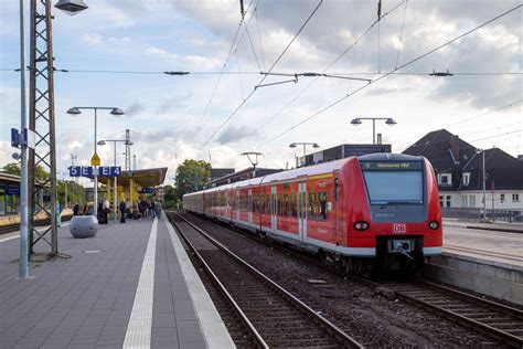 Celle Station to Celle - one way to travel via line 13 bus