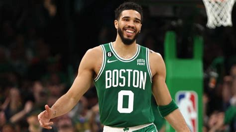 Celtics’ Jayson Tatum gifts sneakers to young fan battling cancer during surprise meeting
