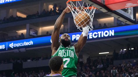 Celtics bounce back from a tough loss to beat Kings 144-119