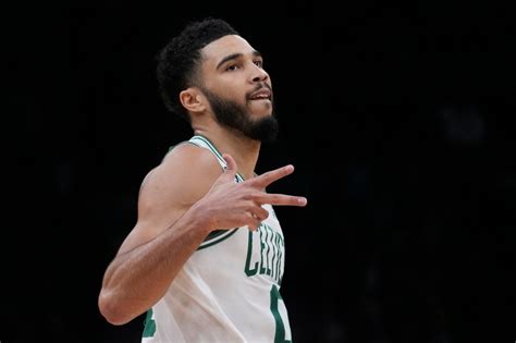 Celtics stop bleeding with blowout victory over Blazers