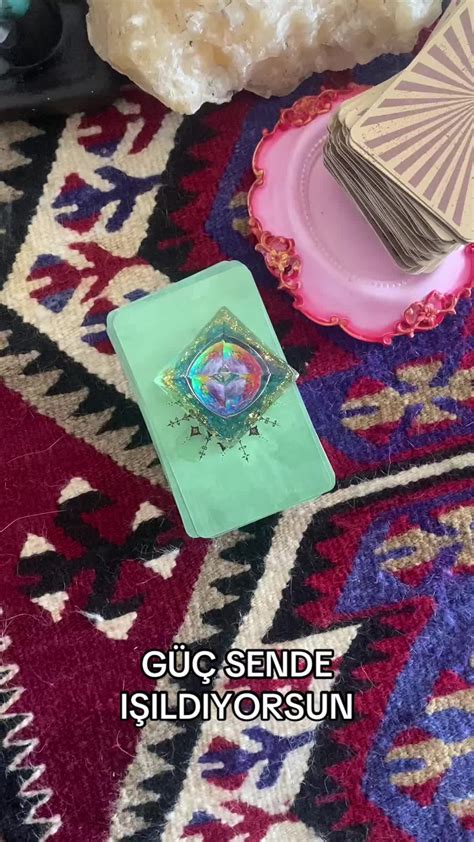 Cem Yılmaz ile Mutluluğun İçsel Yolculuğu TikTok. 