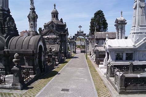 Cementerio - Wikipedia, la enciclopedia libre