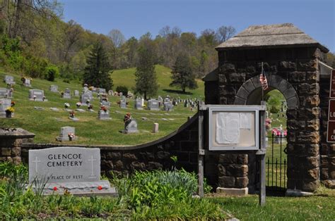 Cemeteries - Glencoe & District Historical Society