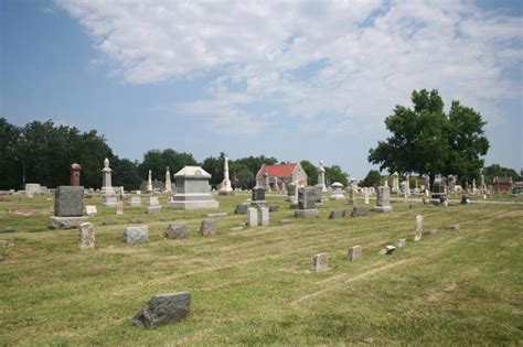 Cemetery independence mo.  View the Woodlawn Cemetery located in Independence, MO.  W...