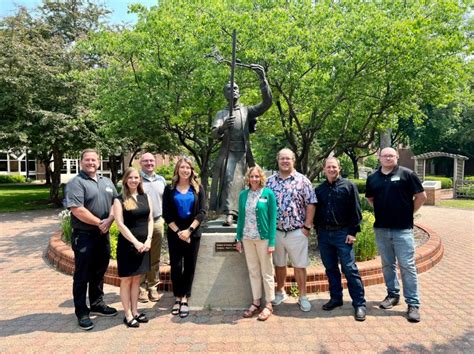 Center for Exceptional Leadership St. Norbert College