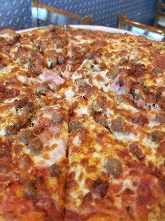 Centercourt pizza. Delivery & Pickup Options - 98 reviews of Center Court Pizza & Brew "Pizza is very tasteful and filling! Some good beers on tap and good environment to socialize. Have been here multiple times and will continue." 