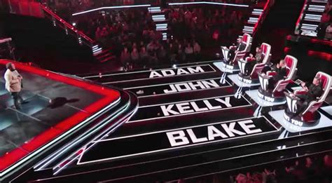 Central Texas singer earns 4-chair turn on 'The Voice'