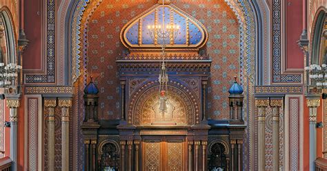 Central synagogue live streaming. Our livestream feed is available at Central Synagogue’s Facebook page via Facebook Live. Join this interactive viewing experience to like, comment, and share. On … 