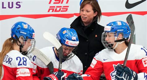 Centralized league is solution to closing women’s hockey gap