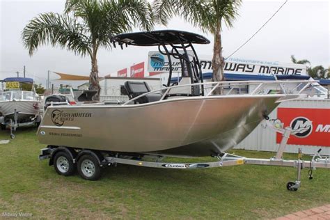 Centre console boats.  #everythingboats Center console boats aren’t just for fishi...