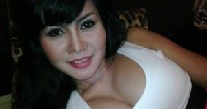 Cerita ngentot dengan lelaki lain. .  <a href=https://budget.flamiszolta...