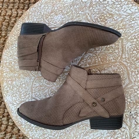 Cest 1946 Shoes Ankle Boots Poshmark