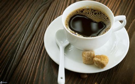 Cfé - Aprende a preparar un buen café BONKA en una cafetera express.
